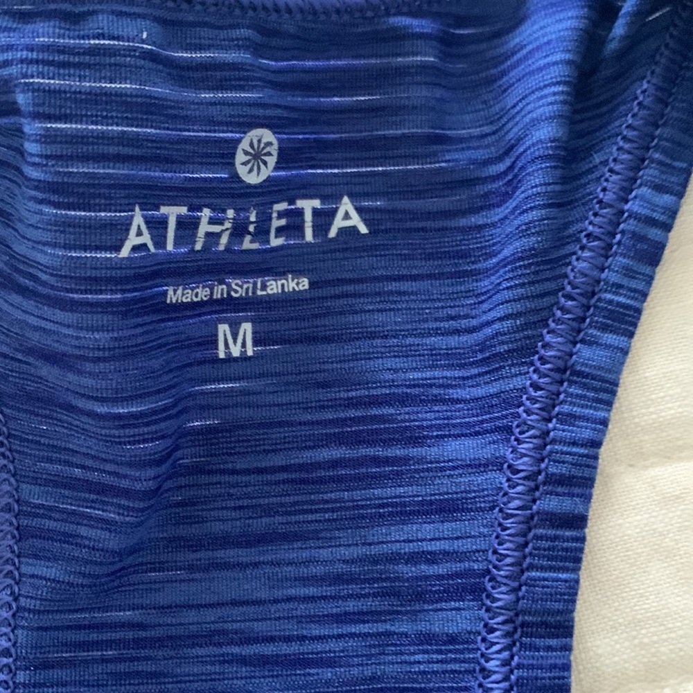 Athleta 2 pieces. A perfect set! - Picture 9 of 9